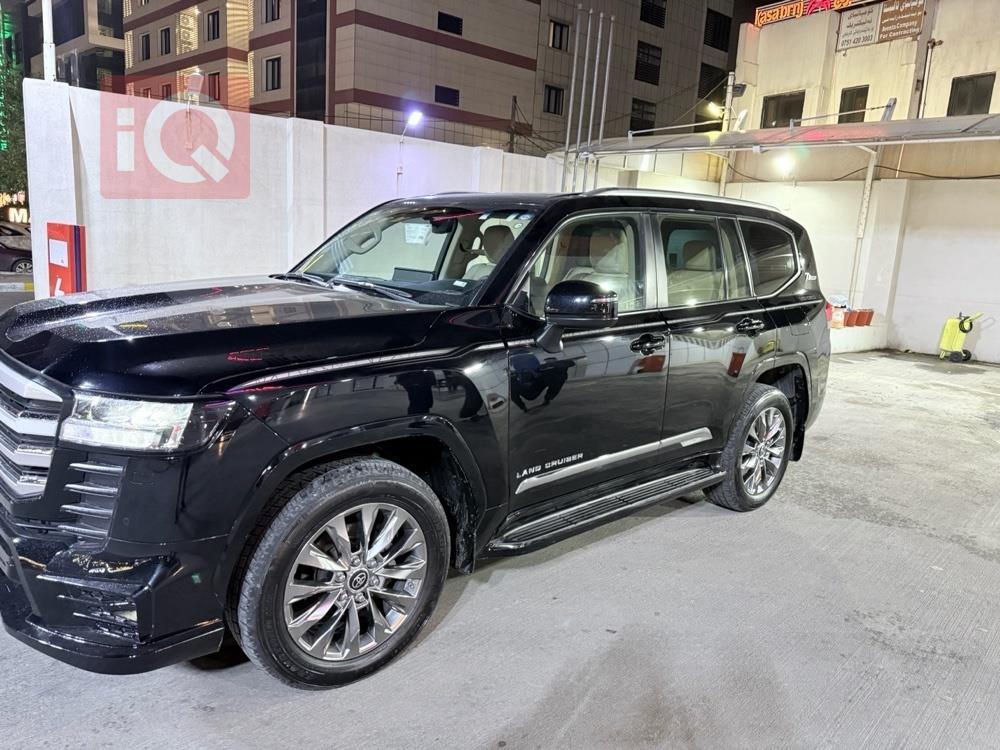 تويوتا لاندكروزر